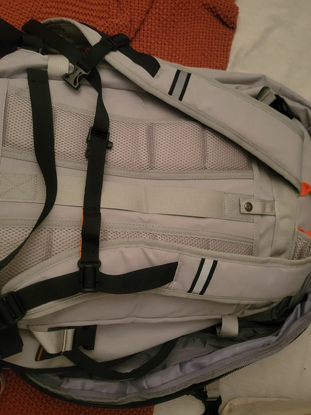 Tolaga gray travel backpack